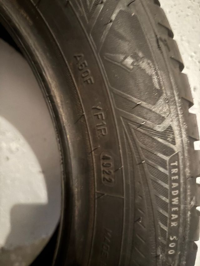 Neumático 205/55/16