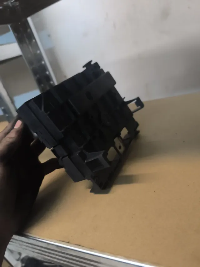 Caja Relés Peugeot 206cc