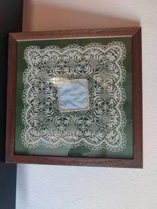 Pañuelo de bolillos enmarcado