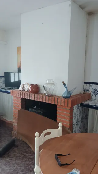 Casa de campo, piscina con jardín y parcela