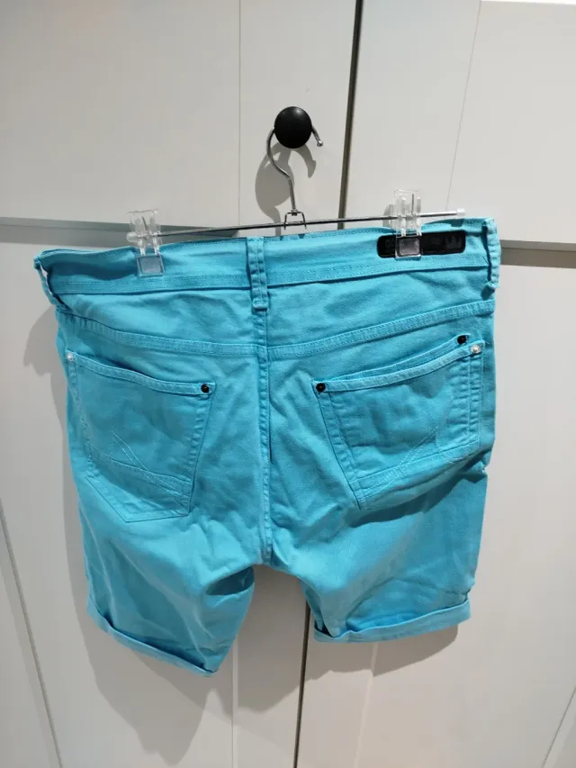 Pantalón corto Blanco azul turquesa