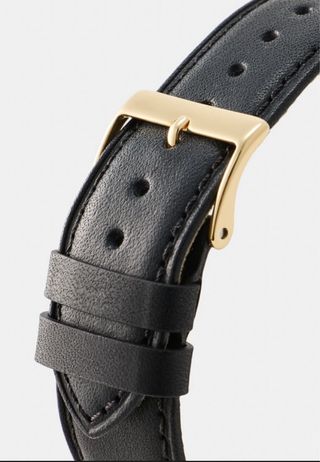 Reloj Guess Negro y Dorado NUEVO