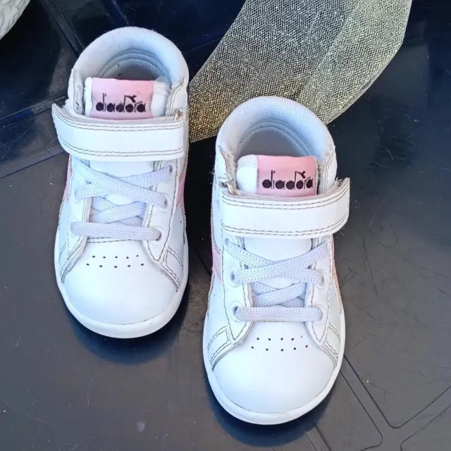 Scarpe Diadora bimba tg 21 bianche rosa