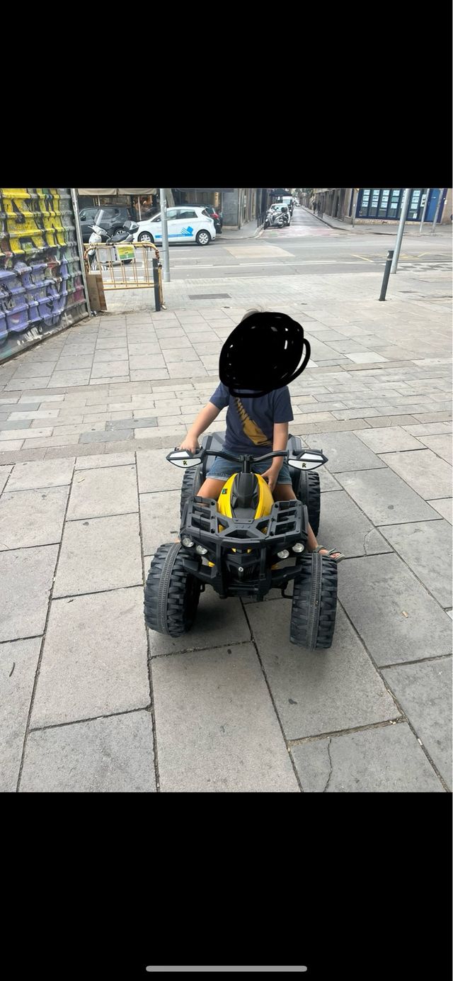 Quad Eléctrico Infantil *muy buen estado*
