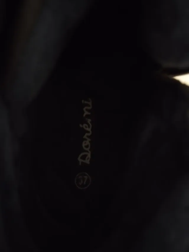 Botas azul marino niña