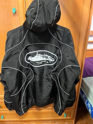 Chaqueta Nike x Corteiz Negra