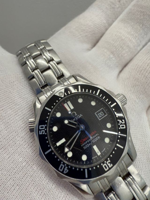Omega Seamaster caja y documentación