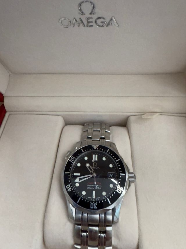 Omega Seamaster caja y documentación