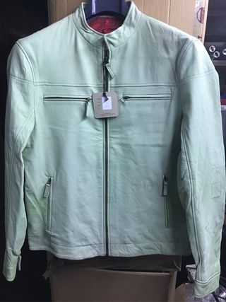 Chaqueta de piel para caballero