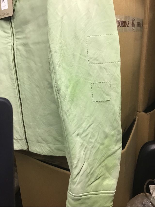 Chaqueta de piel para caballero