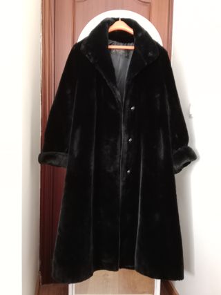 Abrigo Piel Mouton Negro Talla L