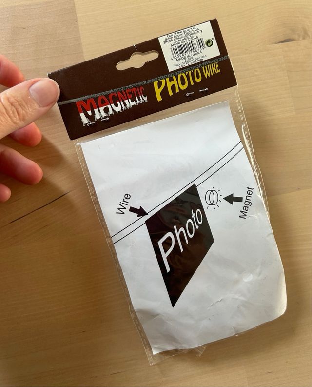 Hilo magnético para colgar fotos