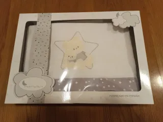 Cuna bebé con colchón y saco