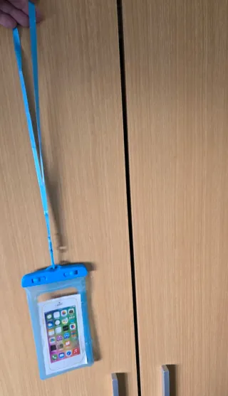 Funda impermeable móvil (nueva)