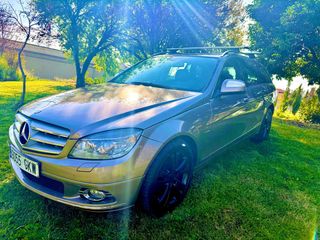 Mercedes-Benz Clase C 2010