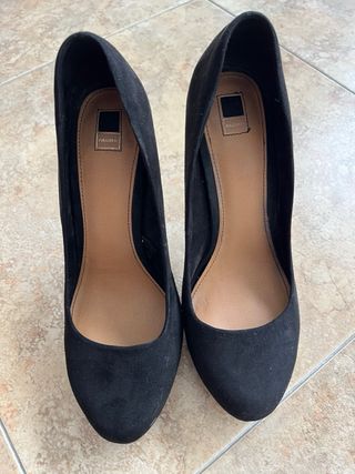 Zapatos de tacón negros