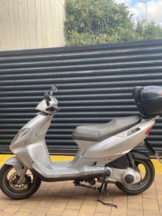 Derbi Boulevard 125cc Plata
