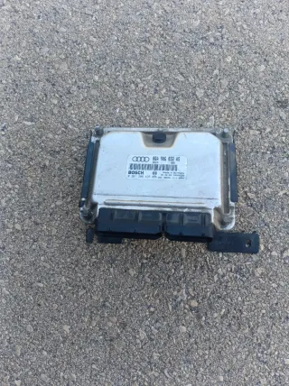 Colector Admisión 1.8T AUM + Centralita