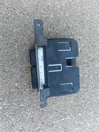 Colector Admisión 1.8T AUM + Centralita