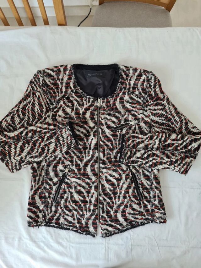 Chaqueta Zara Tweed Estampada