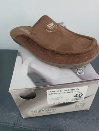 Zapatilla DeValverde Marrón Talla 40