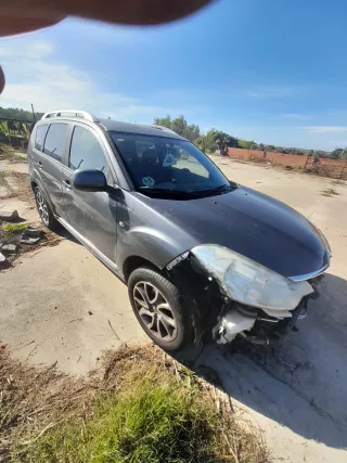 Citroen C-Crosser 2012