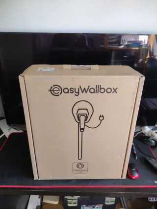 Cargador para vehiculos eléctricos Free2move.