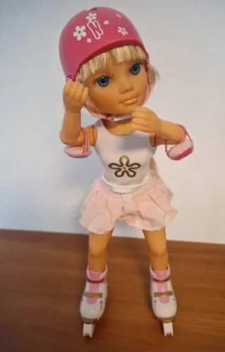 Nancy Patinadora con Accesorios