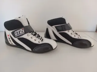 Zapatillas GT2i K-Race Blancas y Negras