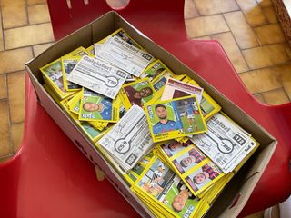 Lotto 500 figurine Panini Calcio 2021-2022