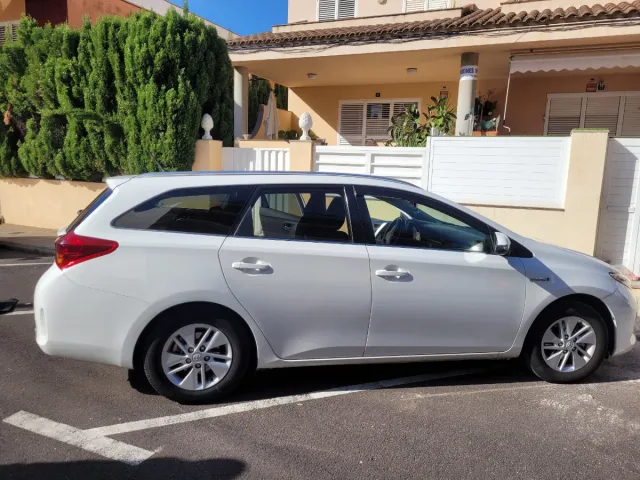 Toyota Auris 2014