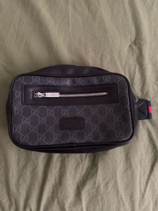 Bandolera Gucci Negra GG Supreme