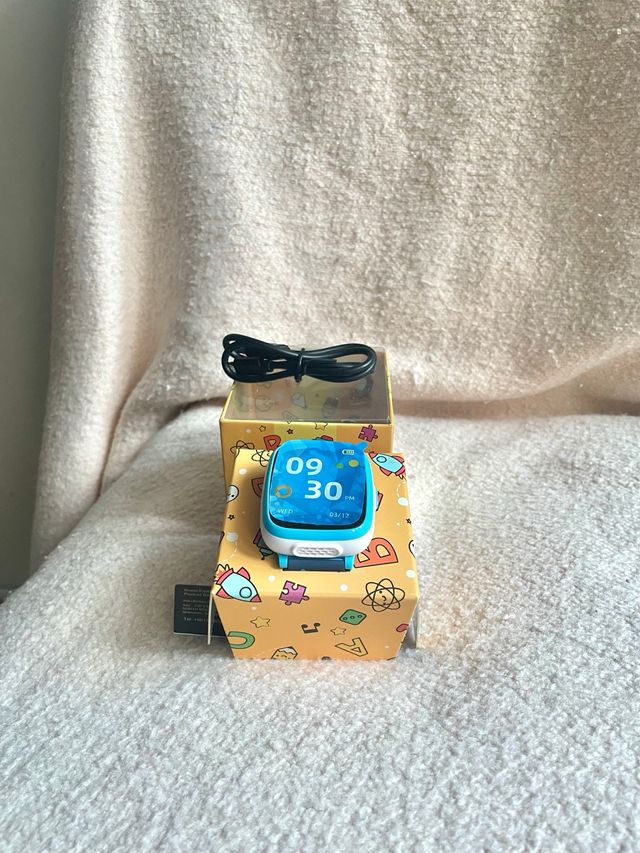 Reloj Inteligente Infantil Azul y Blanco