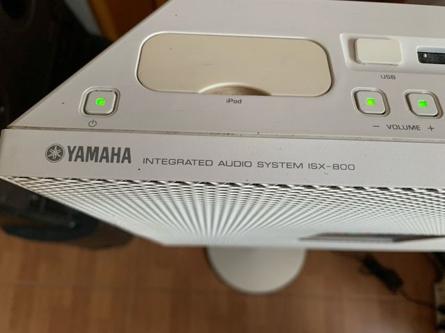 Yamaha ISX800 Sistema Audio Plata + Mando