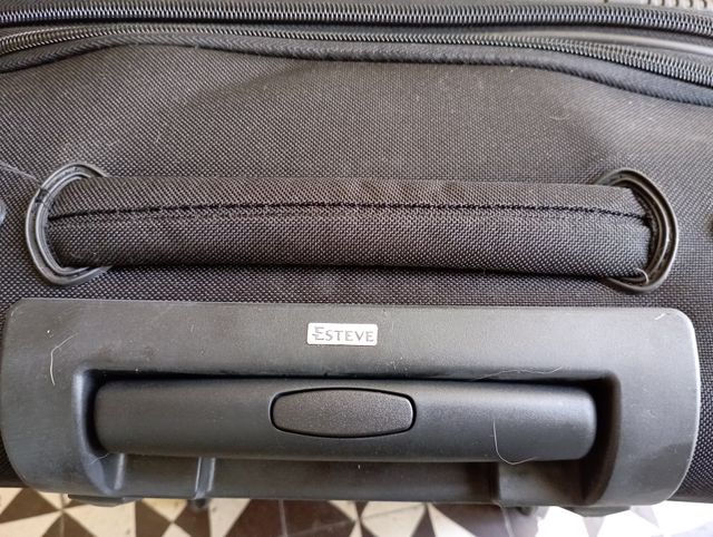 Maleta de viaje compacta