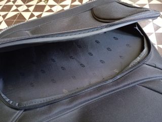 Maleta de viaje compacta