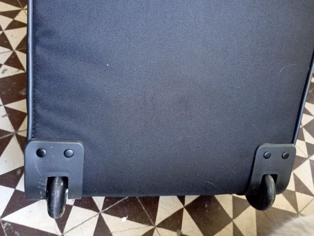 Maleta de viaje compacta