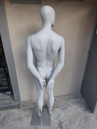 Maniquí Hombre Gris