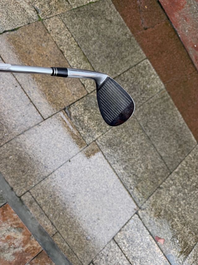 Set wedges Taylormade y Titleist