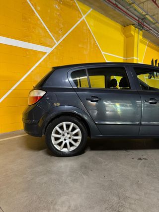 Opel Astra 1.6 Enjoy