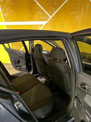 Opel Astra 1.6 Enjoy