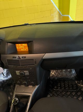 Opel Astra 1.6 Enjoy