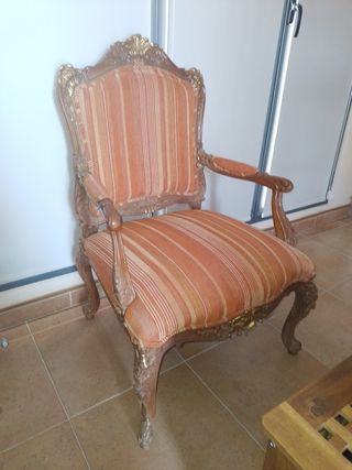 Sillón antiguo madera y tela