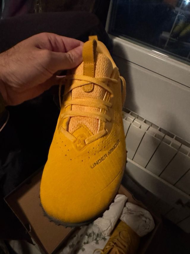 Botas de fútbol Under Armour Talla 45/46