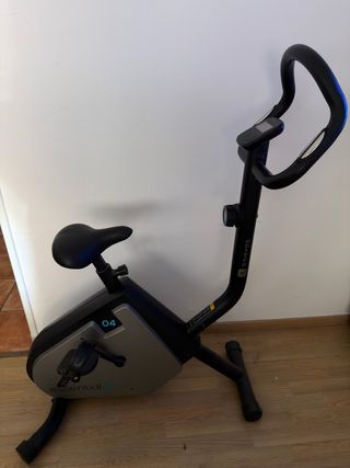 Bicicleta Estática Domyos Essential 04