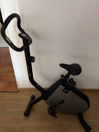 Bicicleta Estática Domyos Essential 04