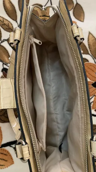 Borsa Guess vintage beige effetto coccodrillo
