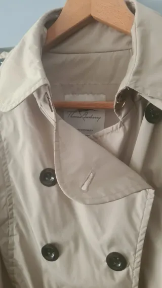 Gabardina Burberry Beige Talla XS
