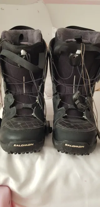 Botas t/ 42 Salomon  + Tabla Snowboard