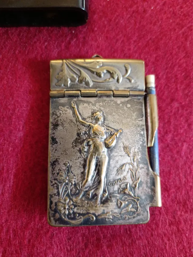 Libretas Art Dèco y souvenir Paris 1920